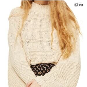 TopShop Cream Mock Neck Bell Sleeve Raw Hem Sweater, sz 4